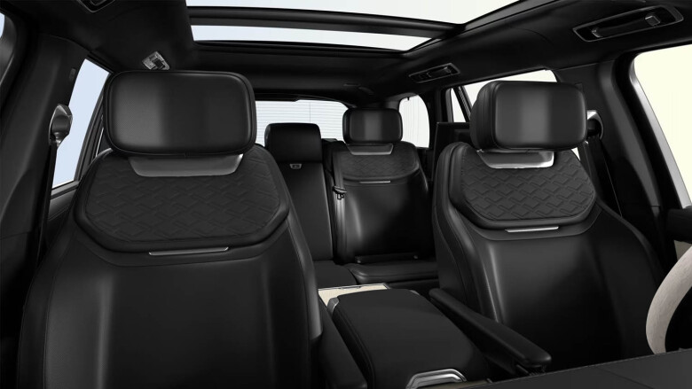 Land Rover Range Rover 3.0 P460e SV LWB 4dr Auto [Signature Suite] Estate